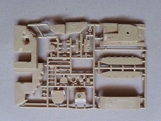 Revell PzKpfw II Ausf. F 1:76 Фигура за Моделизъм Резервоар 61 Части в Мащаб 1:76