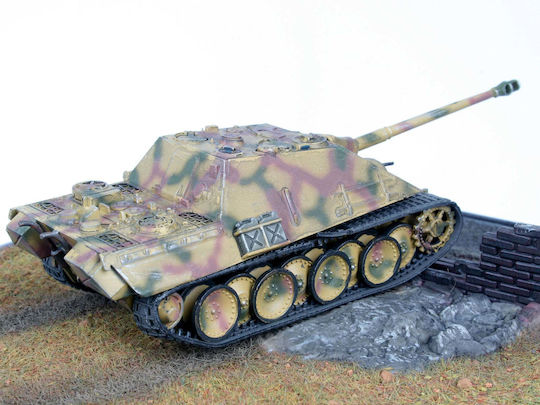 Revell Sd.Kfz.173 Jagdpanther Modeling Figure Tank 51 Pieces in Scale 1:76
