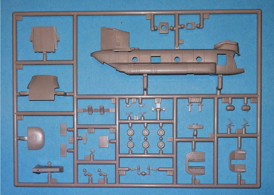 Revell Φιγούρα Μοντελισμού Ελικόπτερο CH-47D Chinook 104 Κομματιών σε Κλίμακα 1:144