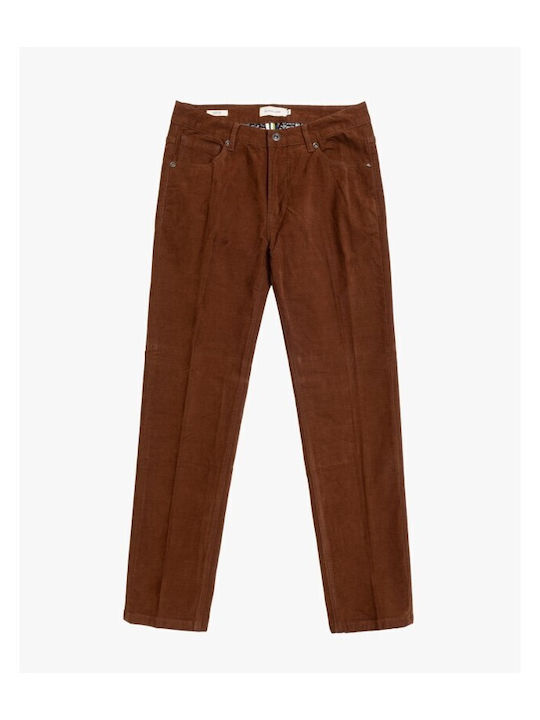 Trousers in Regular Fit Brown