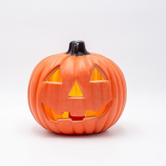 Figurină de Crăciun Dovleac Portocaliu Iluminat Halloween Design Sculptat Față Cu Baterii 2xAA 6 LED-uri Albe Calde 20x15x19cm IP20