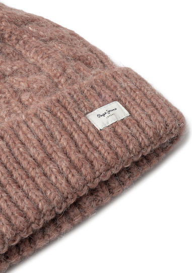 Beanie Beanie Knitted in Pink color