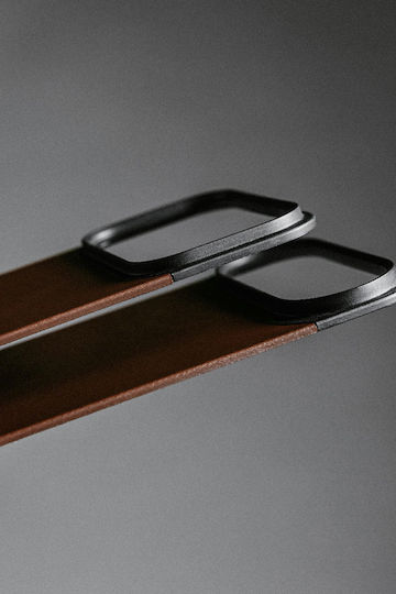 Nomad Rustic Back Cover Leather / Silicone 1.15mm Brown (iPhone Air)