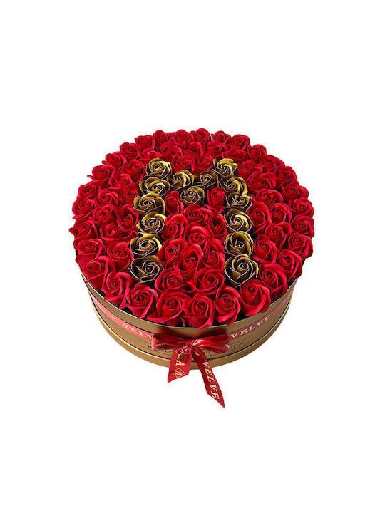Aranjament Floral Personalizat Litera M În Cutie Rotundă Aurie 55 Trandafiri Săpun