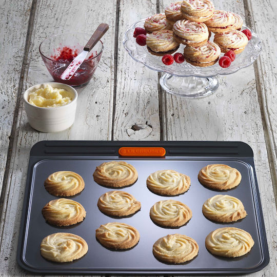 Le Creuset Non-Stick Aluminum Baking Tray W38xD35xH2.3cm