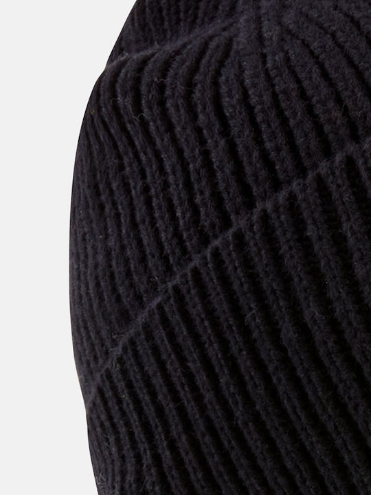 Beanie Beanie with Rib Knit in Black color