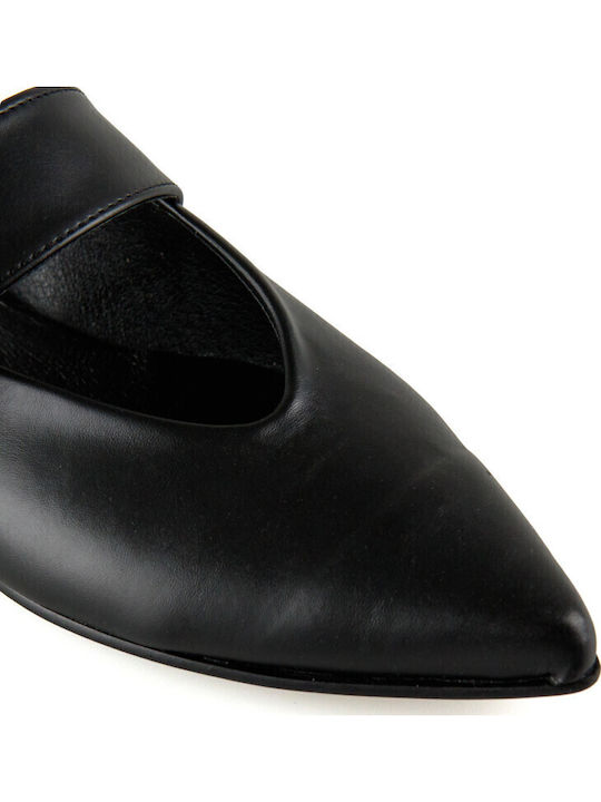 Mules with Heel in Black Color