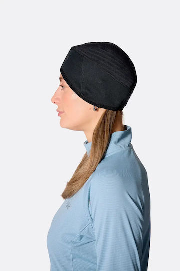Beanie Unisex Fleece Beanie Knitted in Black color