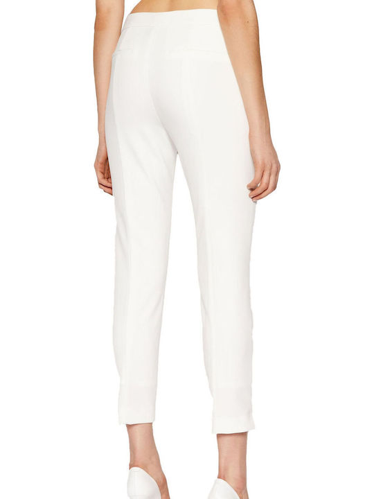 DKNY