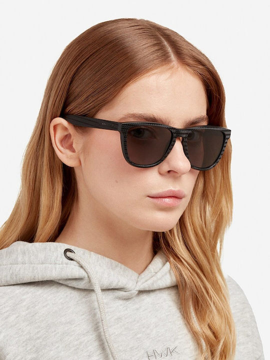 Hawkers One Raw Carbon Fiber Men's Sunglasses with Black Plastic Frame and Gray Polarized Lens NVA3560832