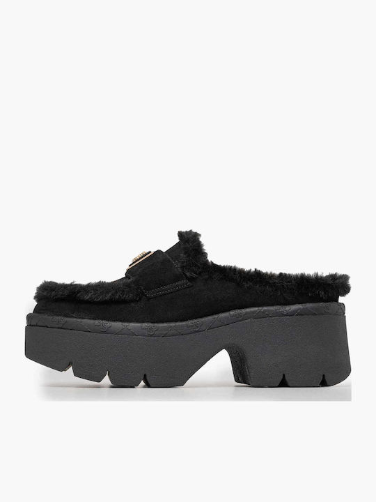 Leather Mules with Low Heel in Black Color