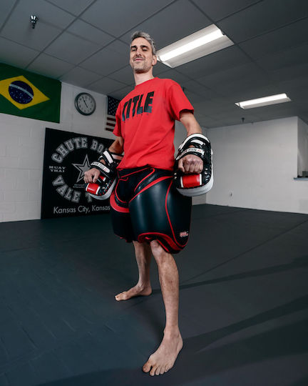 Title Boxing PAO Pads за бойни изкуства 2бр Черен