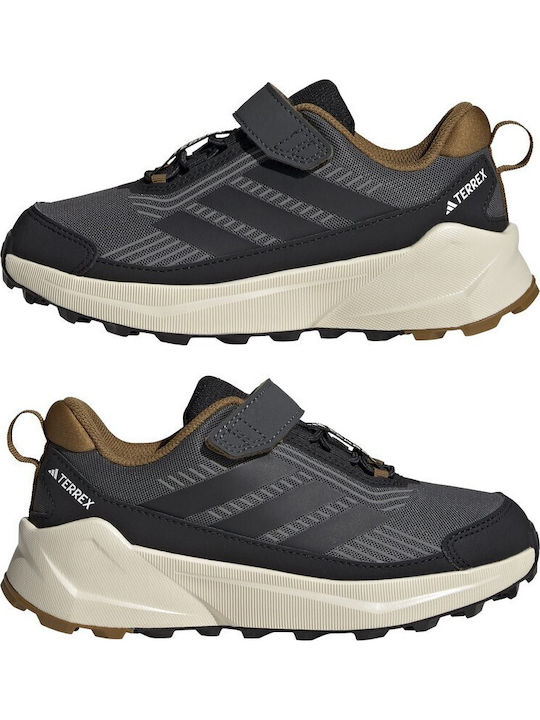 Terrex Trailmaker Сив