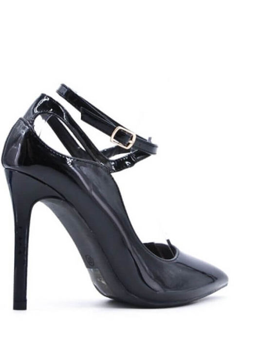 Famous Shoes