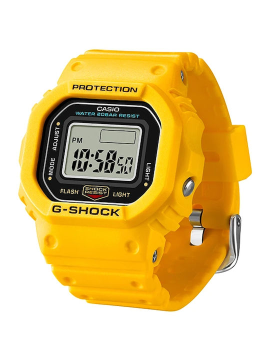 Casio Ψηφιακό Ανδρικό Ρολόι Μπαταρίας με Κίτρινο Καουτσούκ Λουράκι