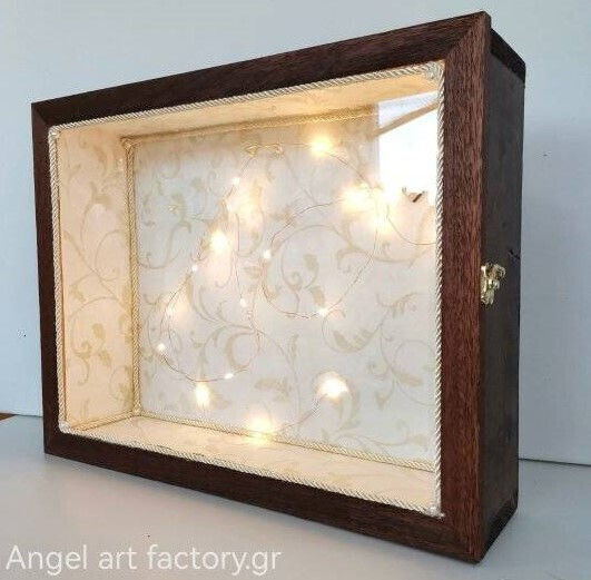 Στεφανοθήκη Τοίχου Ορθογώνια Ξύλινη Καφέ 45x65εκ.