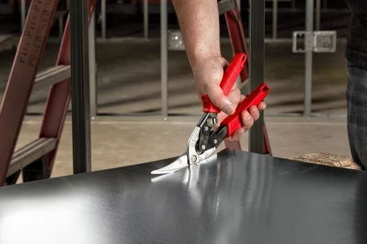 Milwaukee Aviaton Snip Извити
