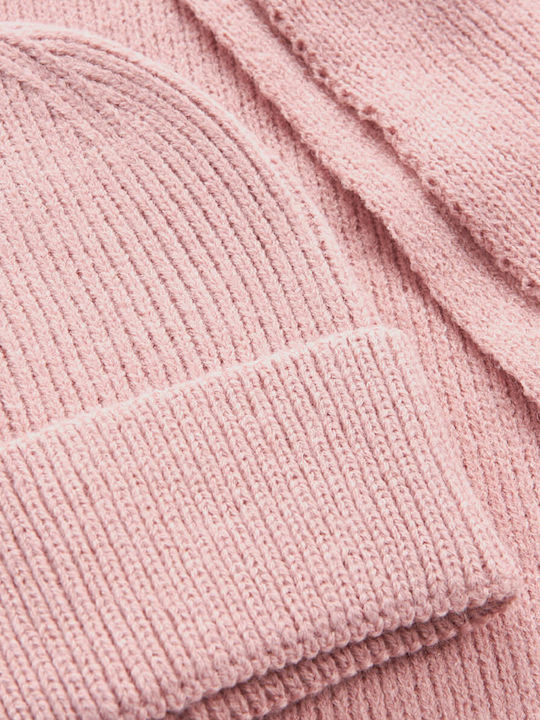 Set with Beanie Knitted in Pink color