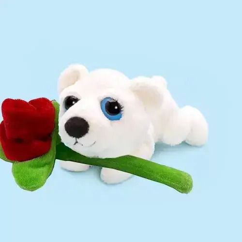 Russ Berrie Cățeluș de pluș de Ziua Îndrăgostiților 15 cm.