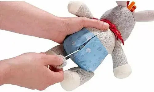 Haba Tierchen Έντυ Ο Gaidárakos aus Stoff mit Musik für 0++ Monate