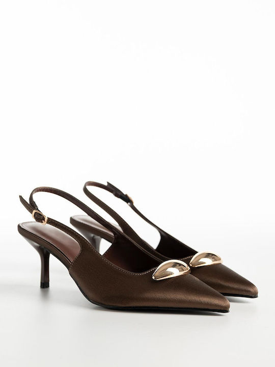 Pointed Toe Brown Medium Heels