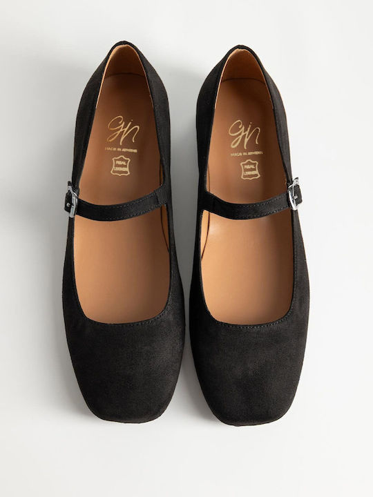Gin Women's Pointed Toe Black Ballerina Shoes