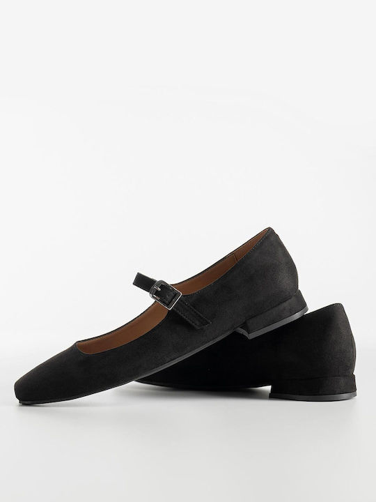 Gin Women's Pointed Toe Black Ballerina Shoes