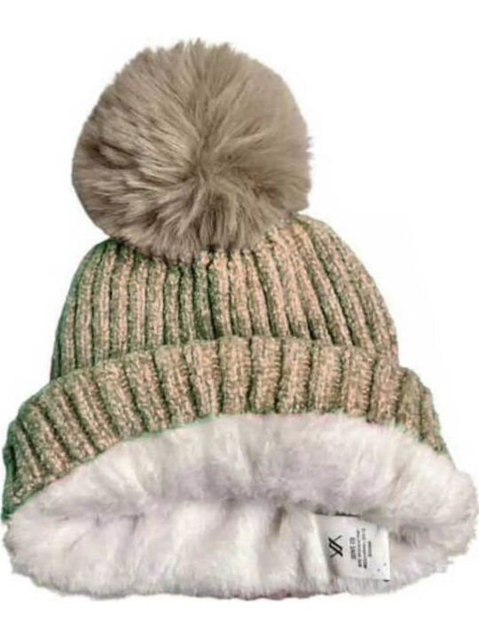 Frauen Set mit Beanie Gestrickt in Flieder Farbe