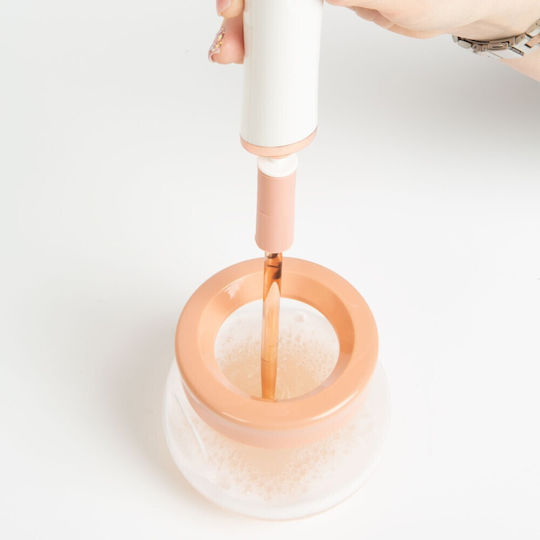 Makeup Brush Cleaner Dryer Device 2 X Aaa