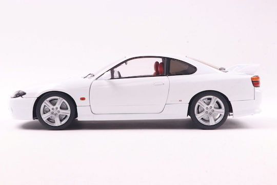 Machetă Mașină Nissan Silvia S15 Specr Aero Aspen Alb 1999 Scara 1:18 Solido