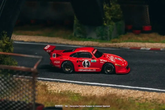 Macheta Auto Porsche 935 K3 #43 Tarmac Works 1:64