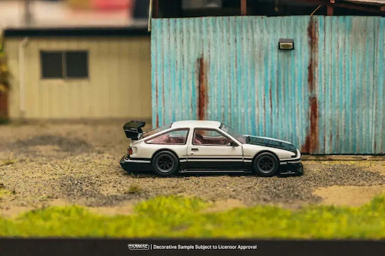 Machetă Mașină Toyota Sprinter Trueno Ae86 Widebody De Jon Sibal Alb Negru 1:64 Tarmac