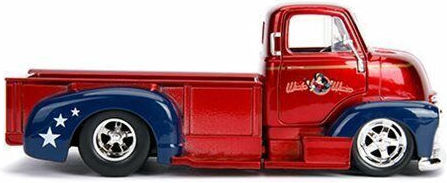 Machetă Auto Chevrolet Coe Pickup 1952 + Figurină Wonder Woman 1:24 Jada