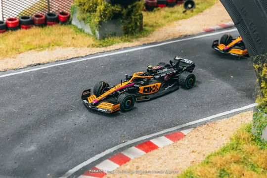 Machetă Auto McLaren MCL36 #4 Lando Norris Marele Premiu Japonez 2022 Scara 1:64 Tarmac Works