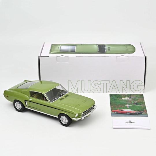 Machetă Mașină Ford Mustang Fastback GT 1968 Limuzină Auriu Metalizat Scara 1:12 Norev