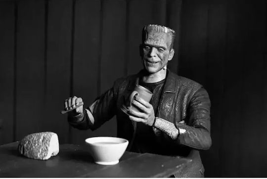 Neca Universal Monsters Φιγούρα Δράσης ύψους 18εκ. σε Κλίμακα 1:10