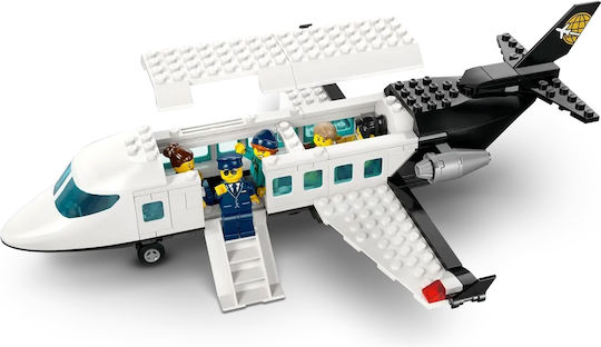 LEGO City Летище с Самолет за 8+ Години 887 Бройки