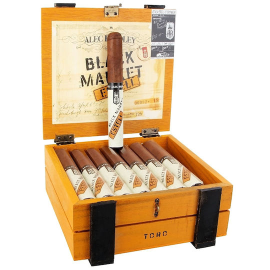 Alec Bradley Black Market Esteli Nicaragua Robusto Πούρο Νικαράγουας 127mm