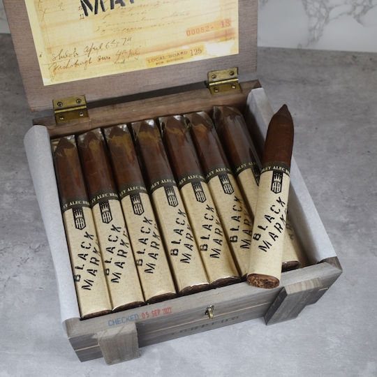 Alec Bradley Nicaragua Torpedo Țigare Nicaragua 1buc 155mm