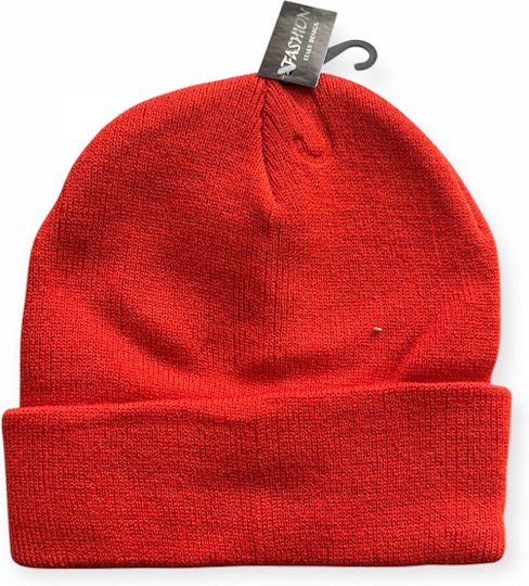 Beanie Unisex Beanie Knitted in Red color
