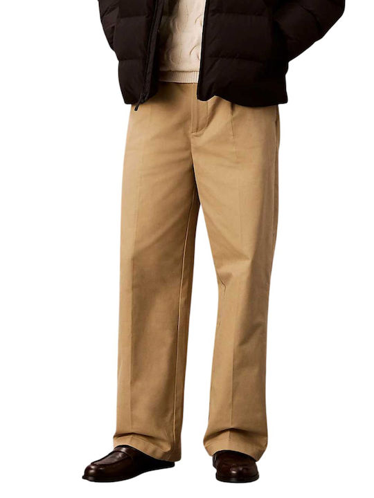 Trousers in Straight Line Beige