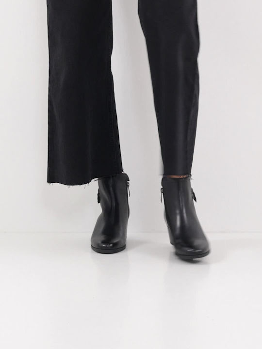 Leather Women's Ankle Boots with Medium Heel Black