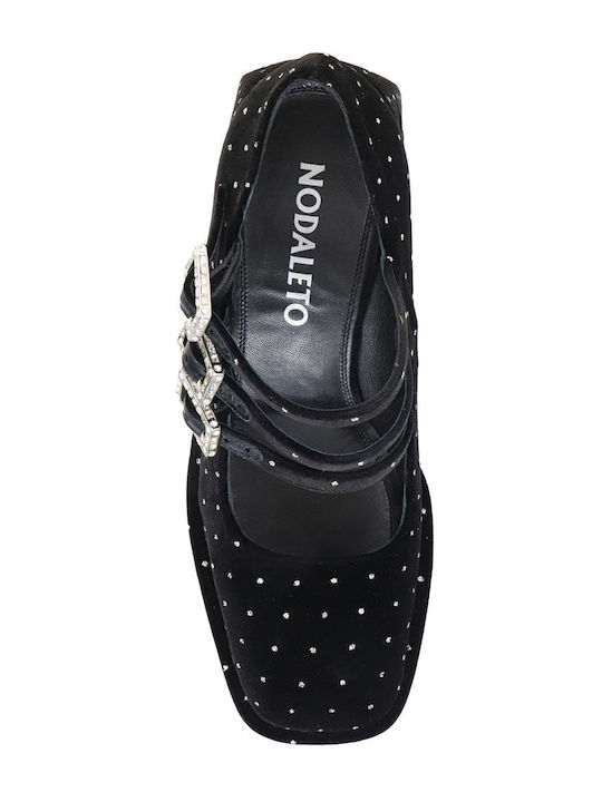 Pumps mit Chunky hohem Absatz Schwarz