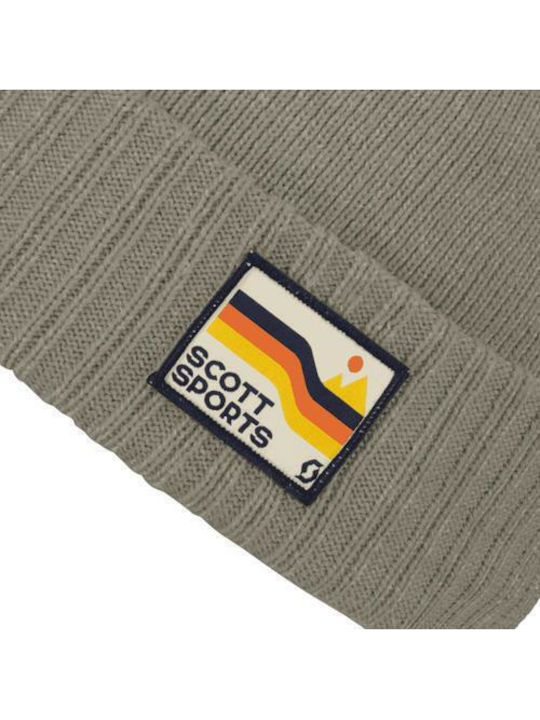 Beanie Beanie Knitted in Gray color
