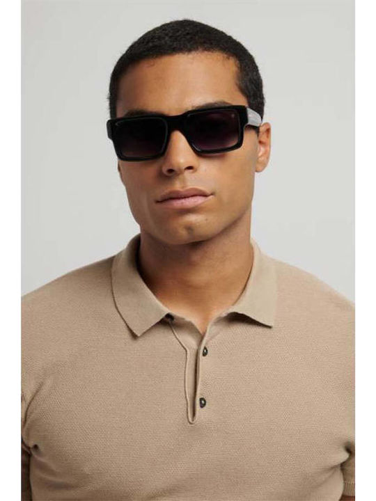 David Beckham Men's Sunglasses with Black Plastic Frame