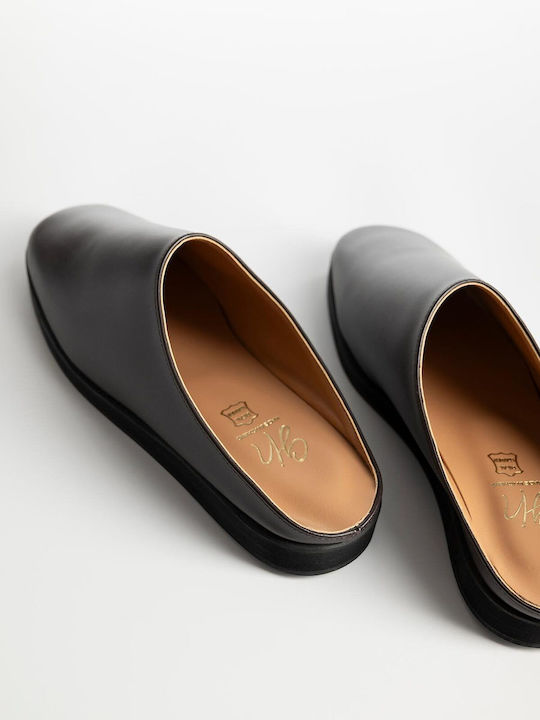 Gin Flach Mules in Braun Farbe