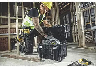 DEWALT Tstak Werkzeugkoffer