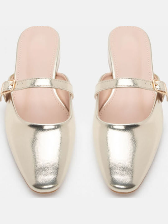 Flat Mules in Gold Color