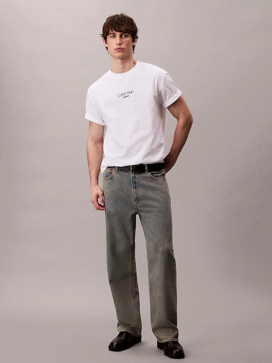 T-shirt White