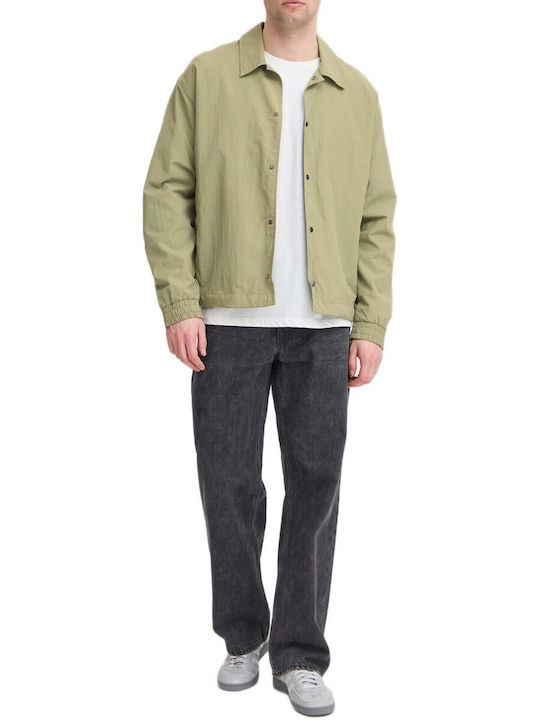 Яке В Масленозелен Цвят